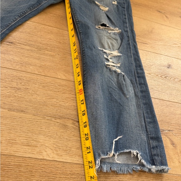 American Eagle Outfitters Distressed Cropped Jeans - Picture 7 of 7